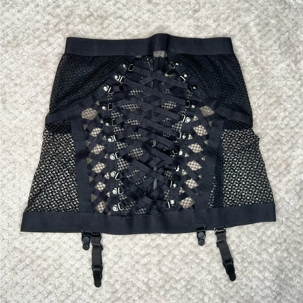 ***SOLD*** 🖤⚔️📸 Honey Birdette Courtney Suspender Skirt 📸⚔️🖤 Size Small (S) - Picture 10 of 16